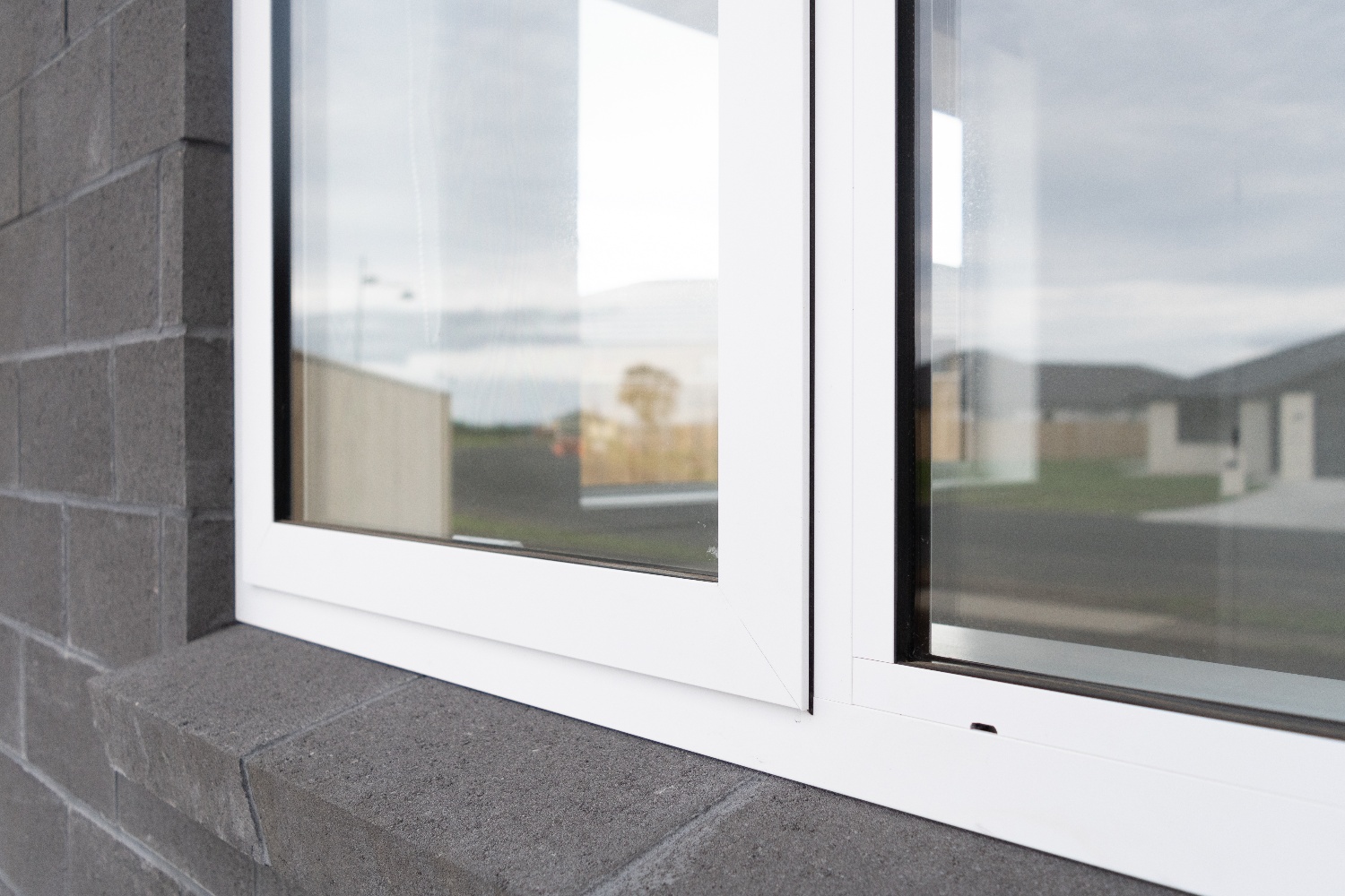 Colours UNO Windows & Doors